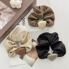 Luna Scrunchie