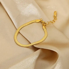 Serpentine Anklet