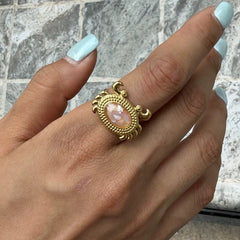Shell-Crab Statement Ring