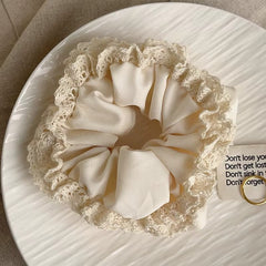 Lace-Trimmed Scrunchies
