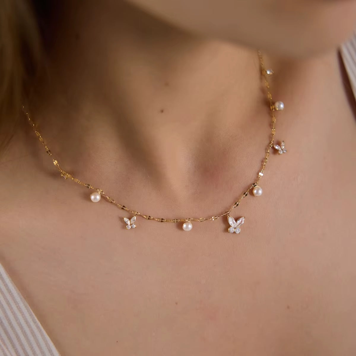 Pearl Spark Necklace